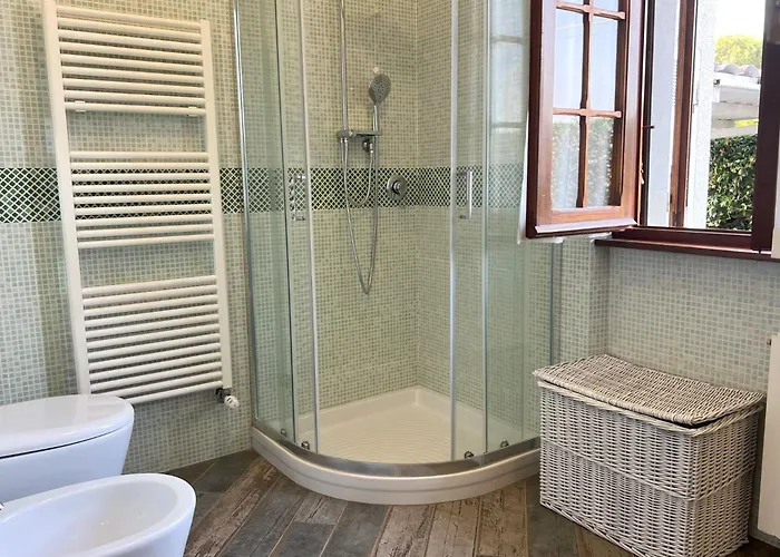 Holiday home Il Gelsomino Mommio