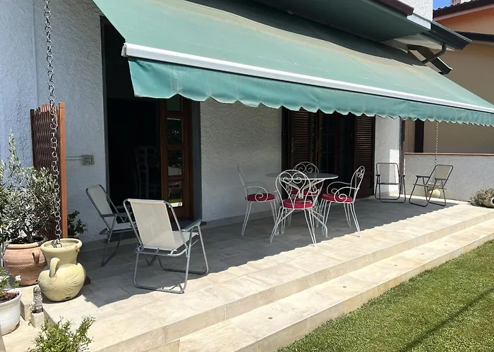 Il Gelsomino Holiday home Mommio